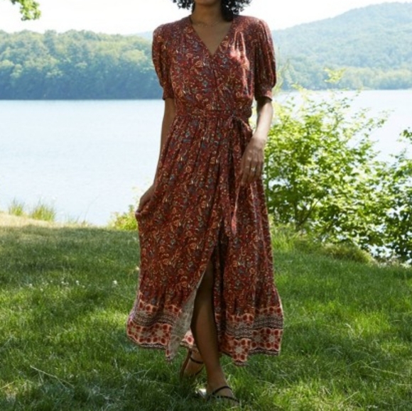 Knox Rose Dresses & Skirts - Women's Print Puff Short Sleeve Wrap Dress- rust